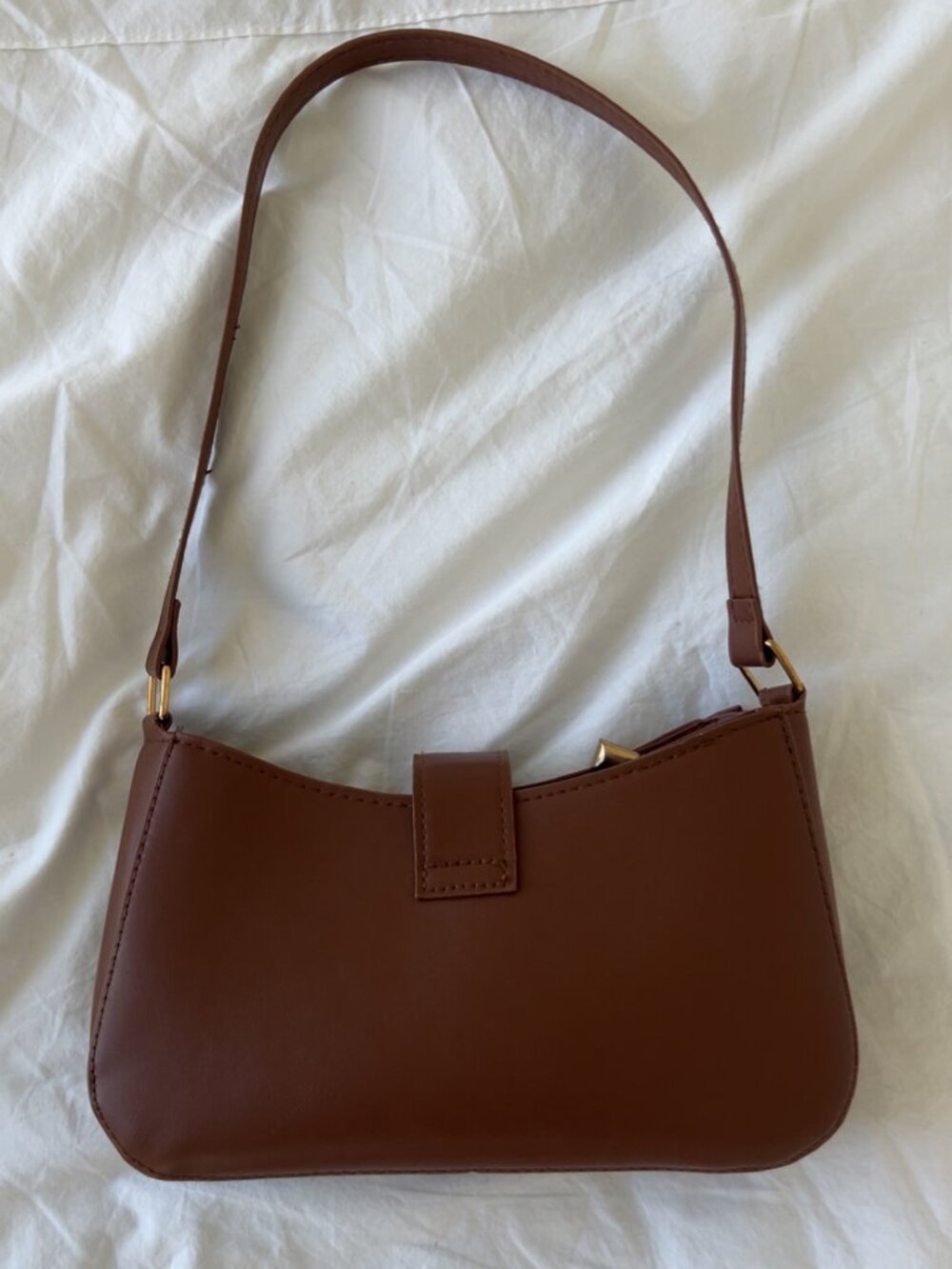 Classic Brown Baguette Shoulder Purse - Picture 2 of 2